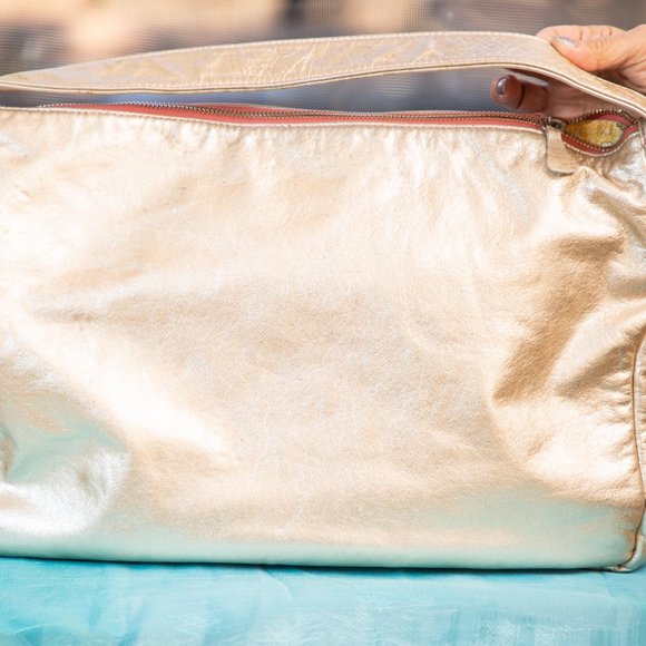 Lauren Merkin champagne color large handbag - Picture 5 of 6